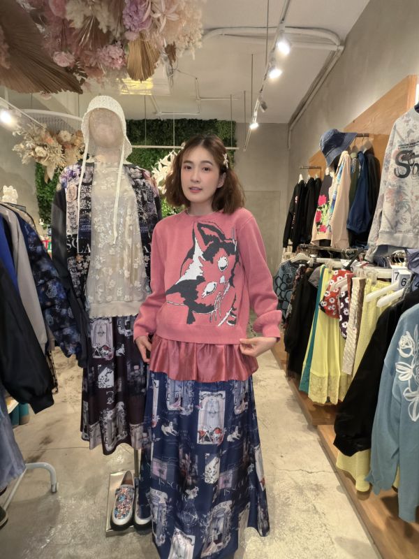 四種穿法-貓咪陰影拼接上衣 