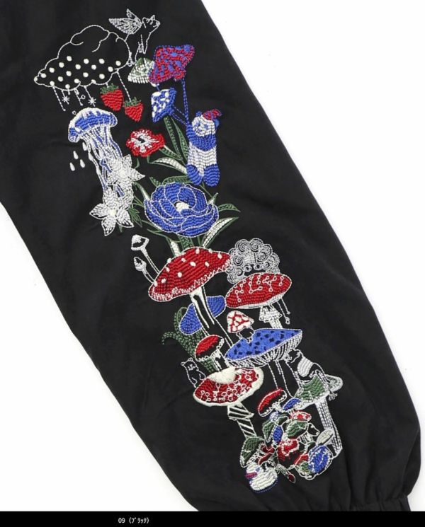 拆袖-蘑菇刺繡立領外套 