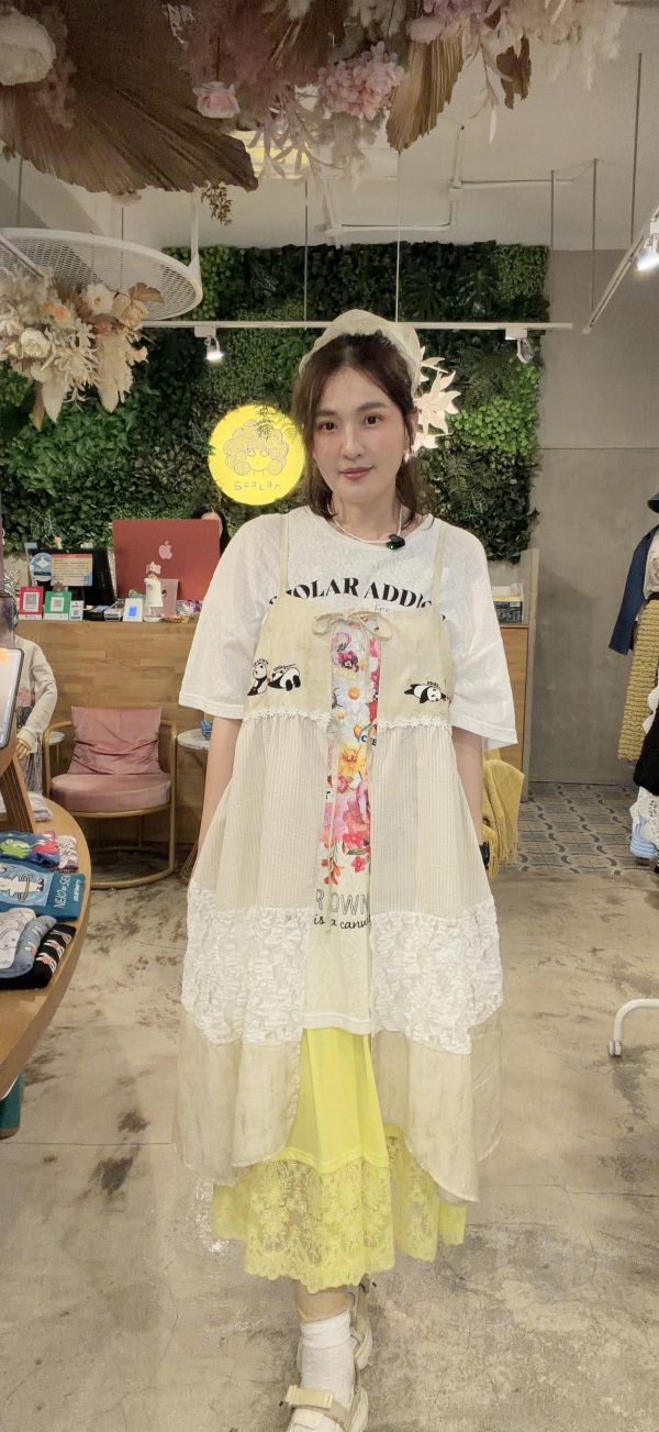 四季-簍空蕾絲襯裙 