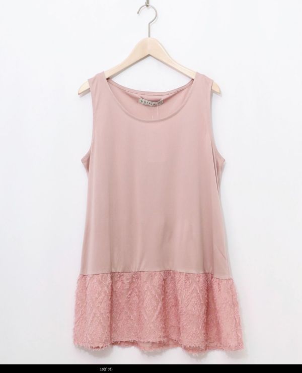 羽毛蕾絲簍空背心 