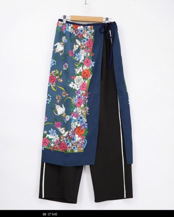 運動風花朵絲巾造型褲(可拆式) 