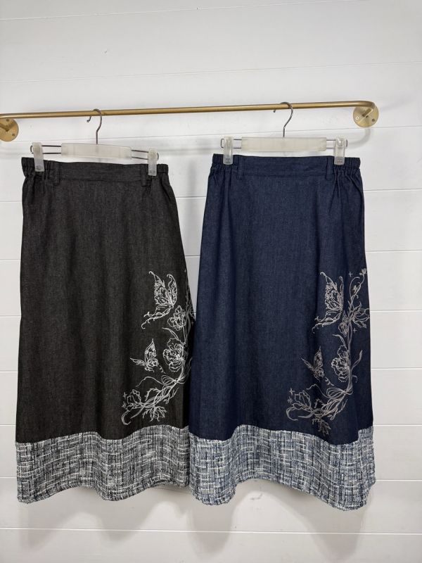 毛呢花蝶拼接裙 