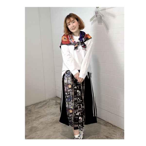 附絲巾-蘑菇娃頭長袖上衣 