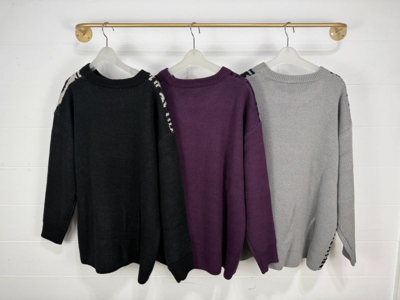 矇眼娃造型針織上衣 