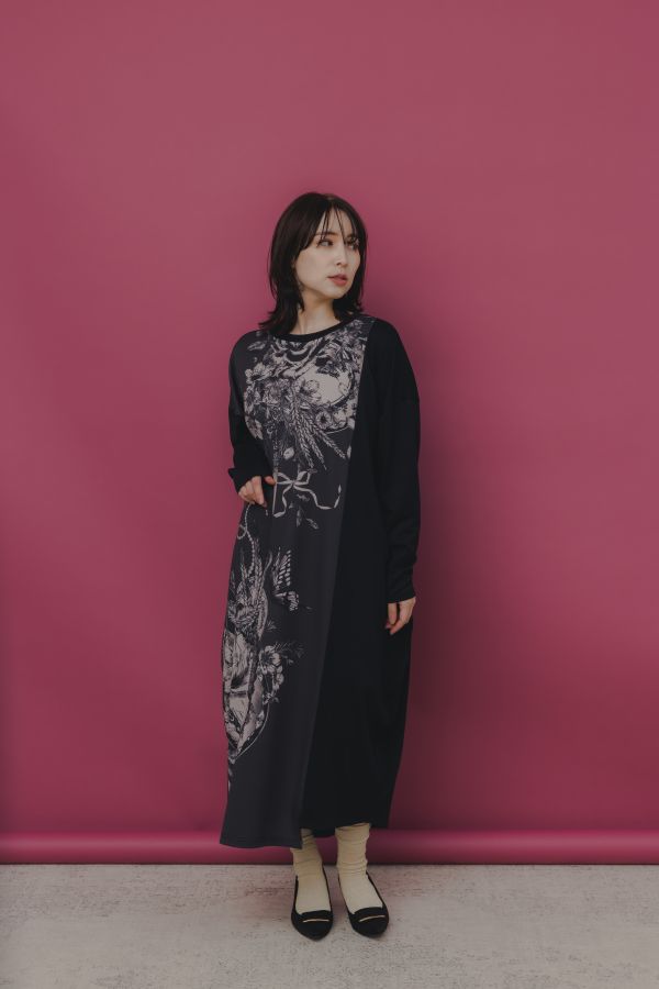 餐廚花藝造型長版上衣 