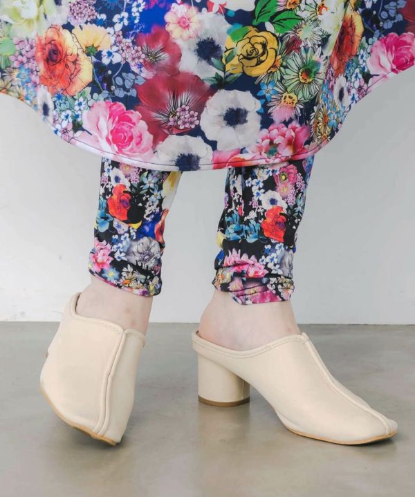 膠原蛋白-彈性塗鴉內搭褲 