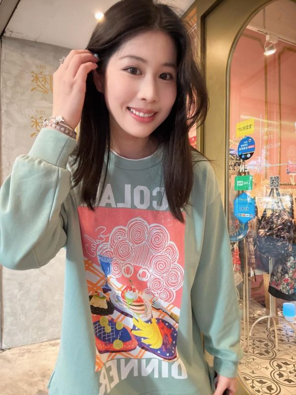 娃頭甜點誘惑假兩件上衣 