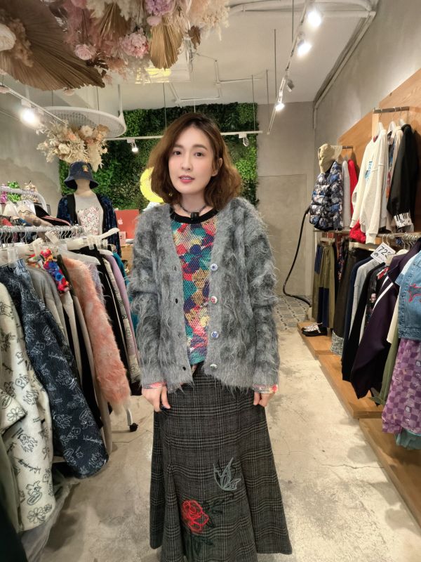 棉花糖毛絨V領外罩 