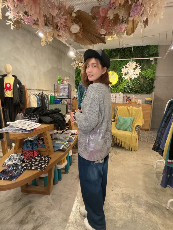 蝴蝶鏤空漸層針織外罩 