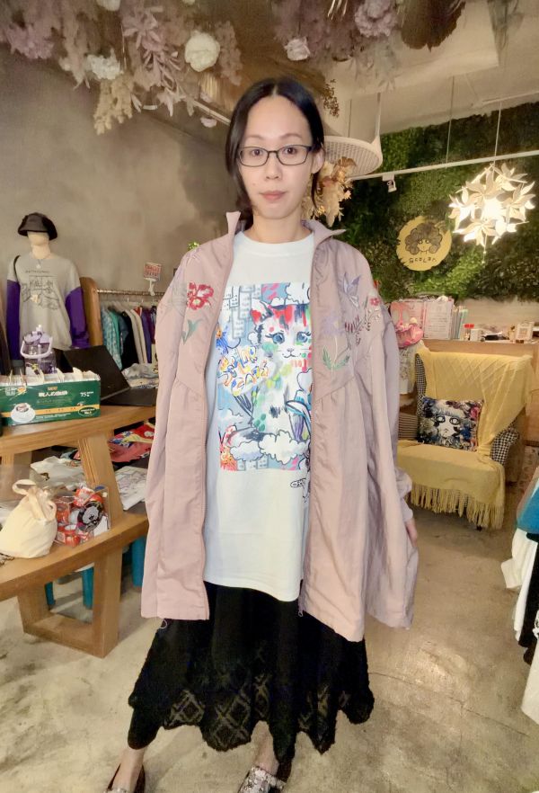 貓咪假兩件裝長版上衣 