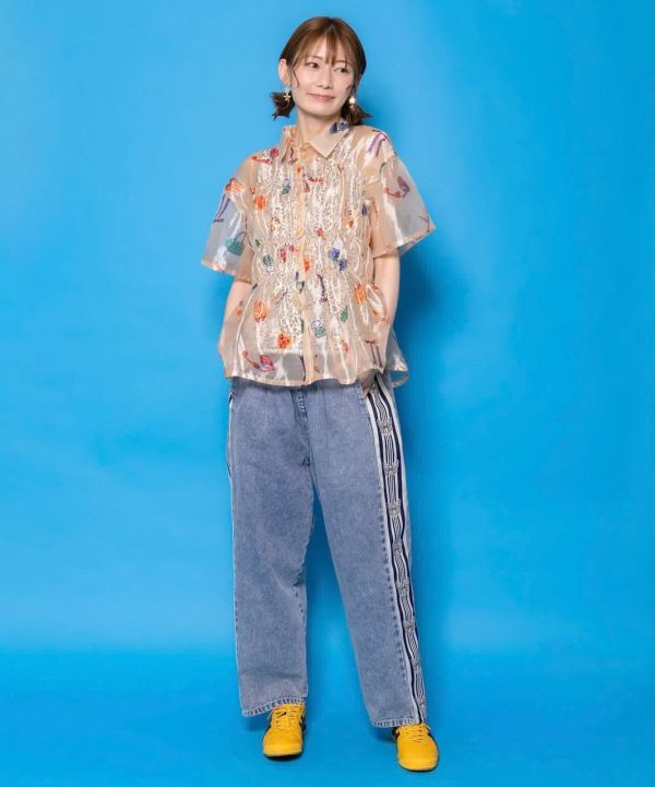 貓咪糖果紙立體造型襯衫 