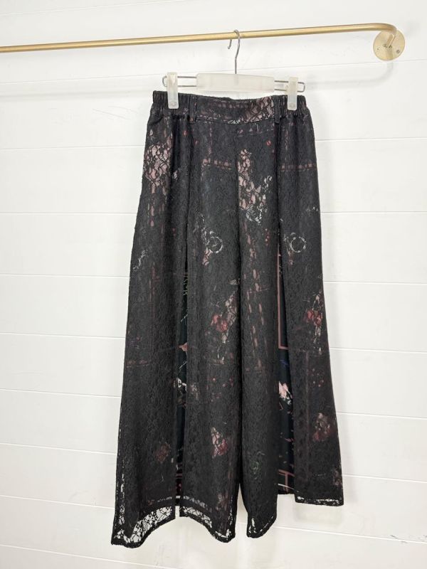 巴黎風景蕾絲造型底褲 