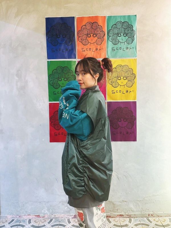 用呼啦圈洗腦熊熊跟兔子的貓咪上衣 