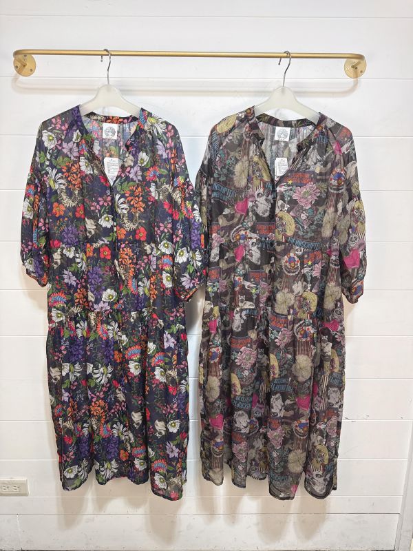 花豹貓咪碎花洋裝 