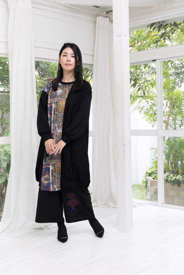 鑰匙圖騰異材拼接中長版上衣 