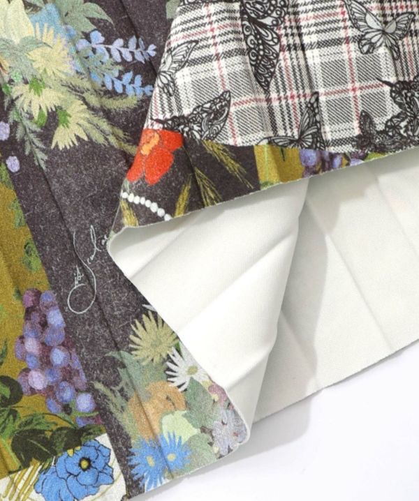 聚寶盆塗鴉百褶裙 