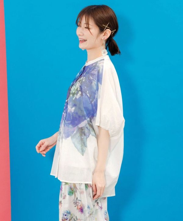 水彩暈染花朵上衣 