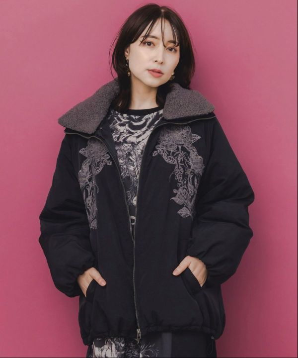 可拆領-花朵刺繡鋪棉夾克 