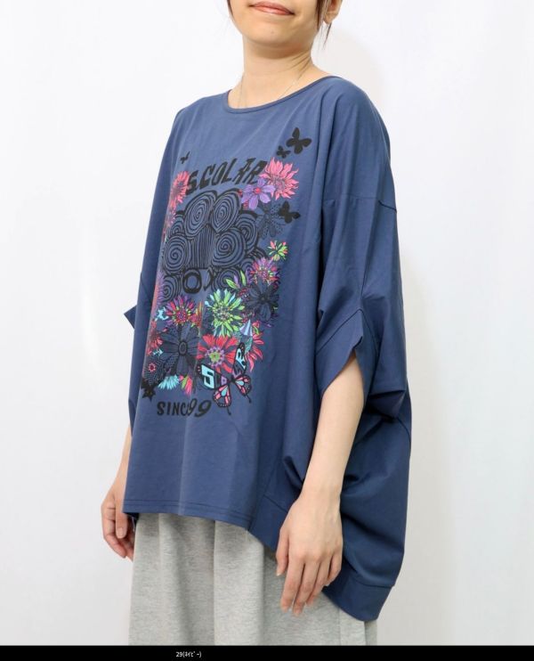 花朵娃頭造型上衣 