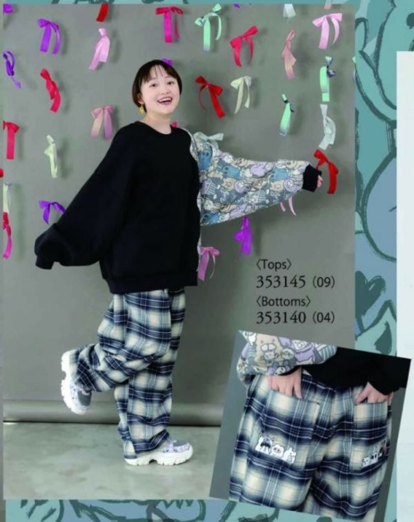 波浪造型拼接上衣 