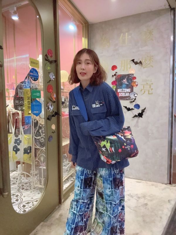 偷窺集合條紋襯衫 