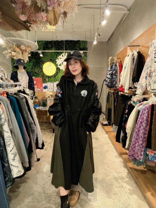 拼接立領拉鏈洋裝 