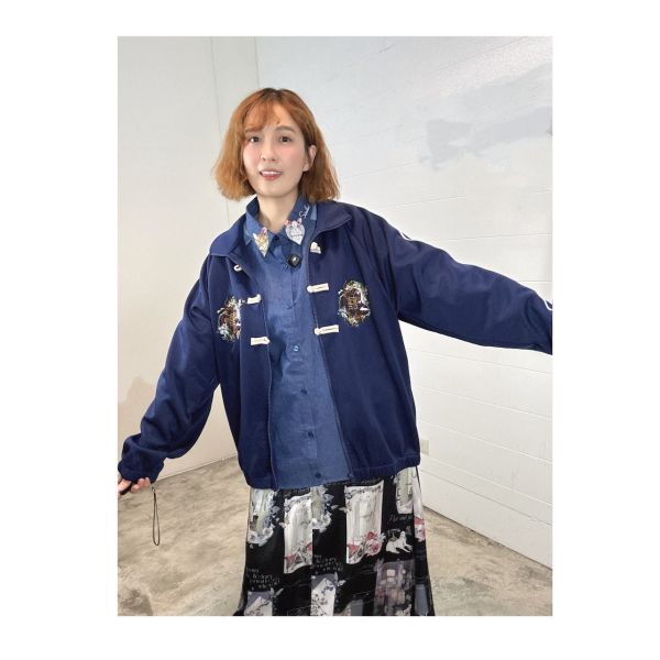 貓咪刺繡領子襯衫 