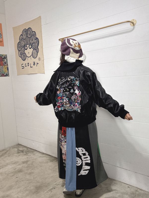 經典娃娃頭刺繡皮革外套 