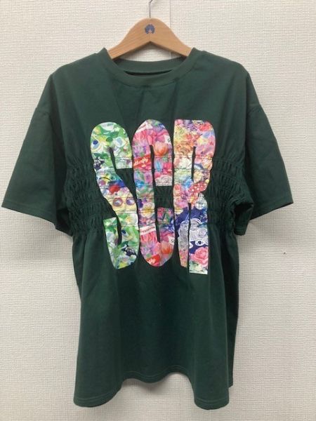 抓摺收腰Logo長版上衣 