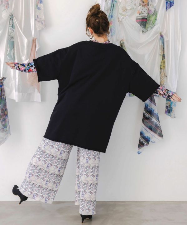 蕾絲拼貼中長版上衣 