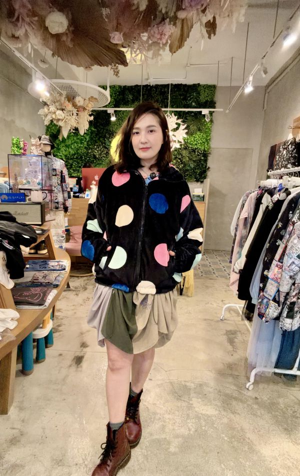 限時優惠 - 彩色點點法蘭絨外套 