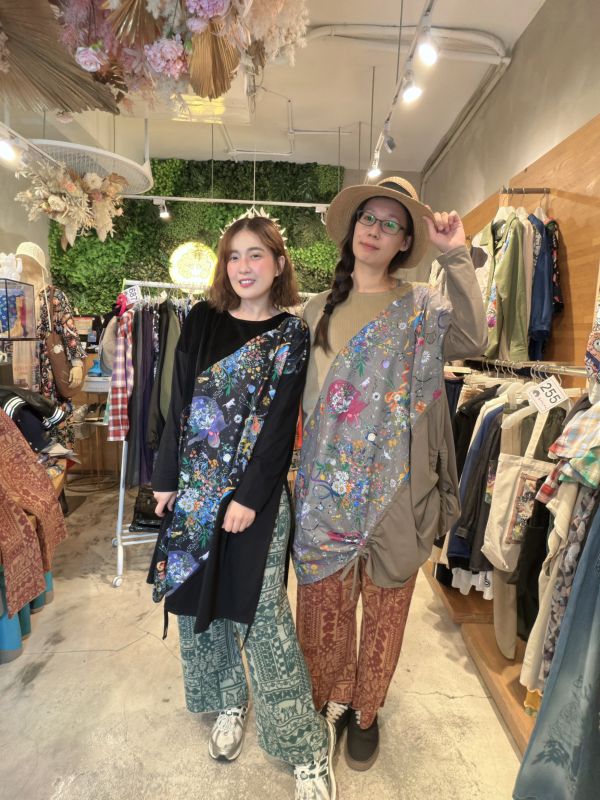 滿版圖騰針織寬褲 