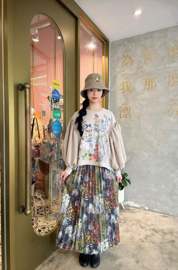 聚寶盆塗鴉百褶裙 