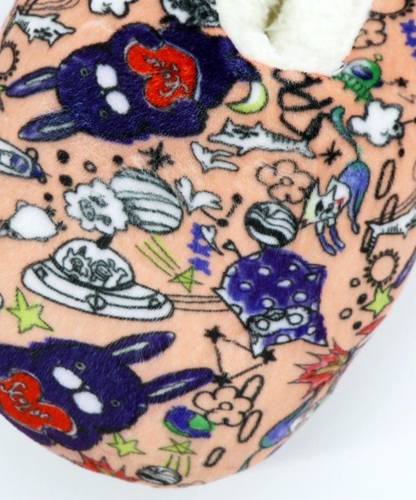 秋冬9月-滿版塗鴉造型毛鞋 