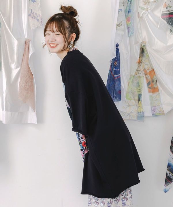 蕾絲拼貼中長版上衣 