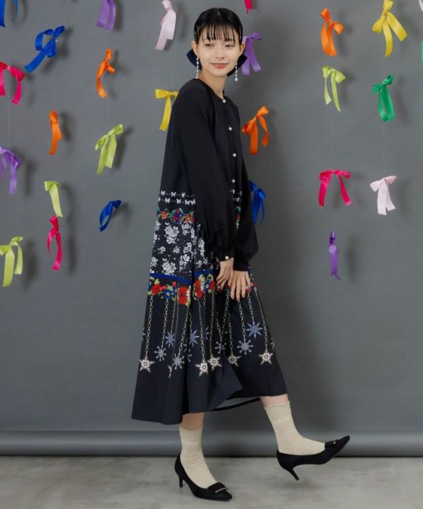 星星墜鍊長版洋裝 