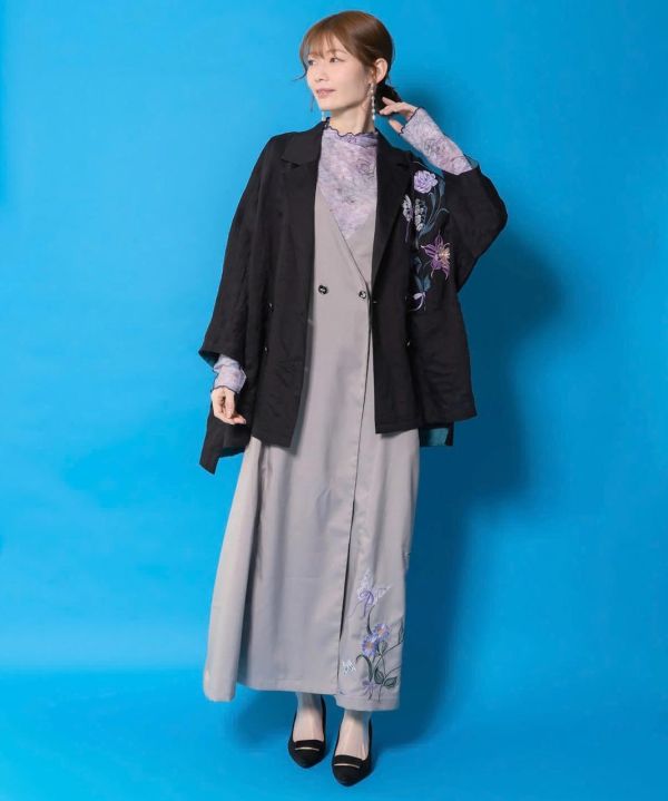 刺繡綁腰背心長洋裝 