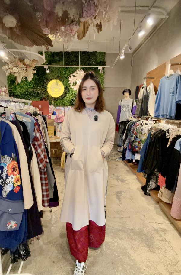 羽毛蕾絲內搭寬褲 