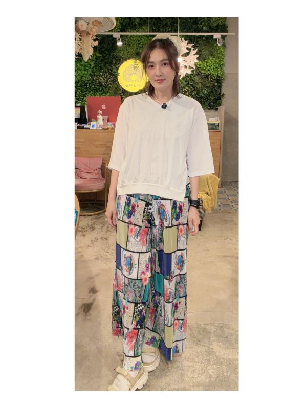 方格宇宙百褶皺皺褲 