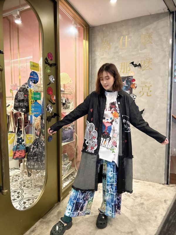 假兩件拼袖兔兔上衣 