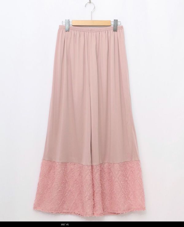 羽毛蕾絲內搭寬褲 