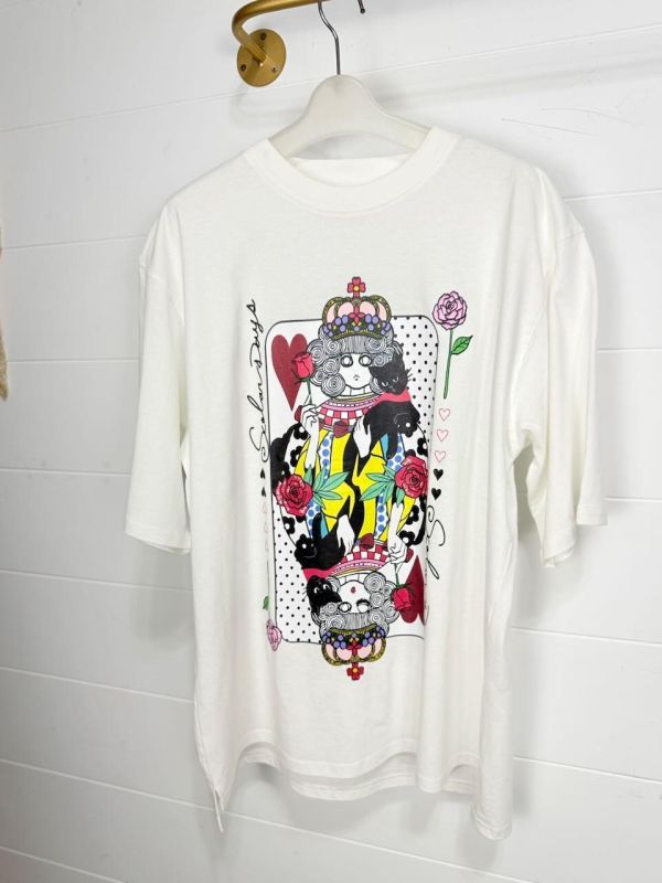 娃娃頭貓咪皇撲克牌上衣 