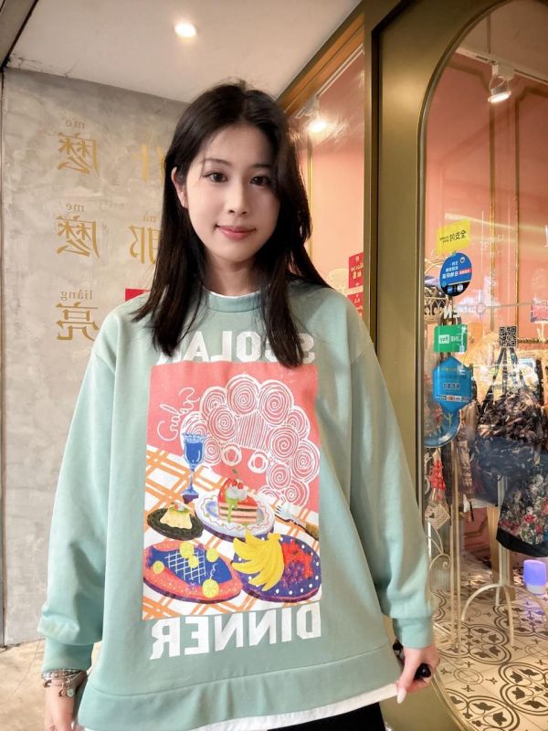 娃頭甜點誘惑假兩件上衣 