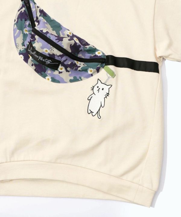 迷彩背包貓吊飾功能上衣 