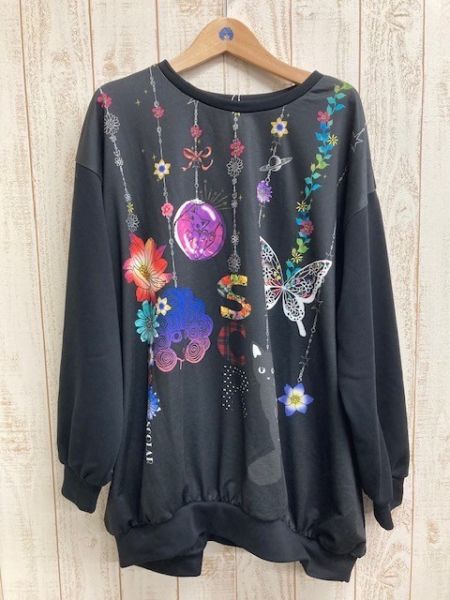 水晶球項鏈造型上衣 