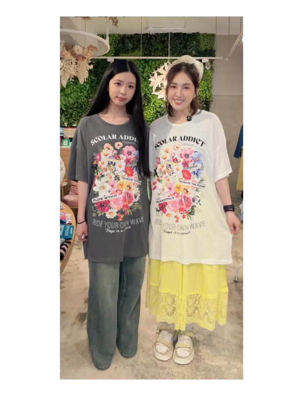 蕾絲布-花朵標籤造型上衣) 