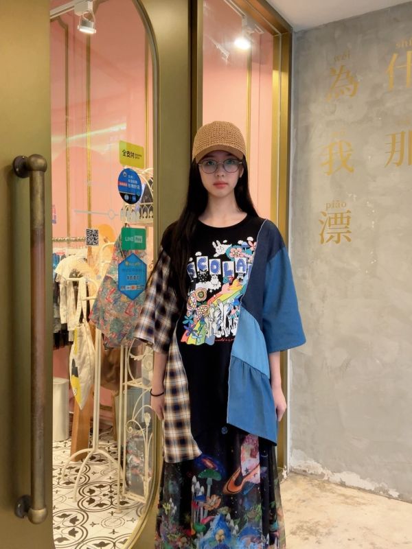 純棉彩虹拼接異材上衣 