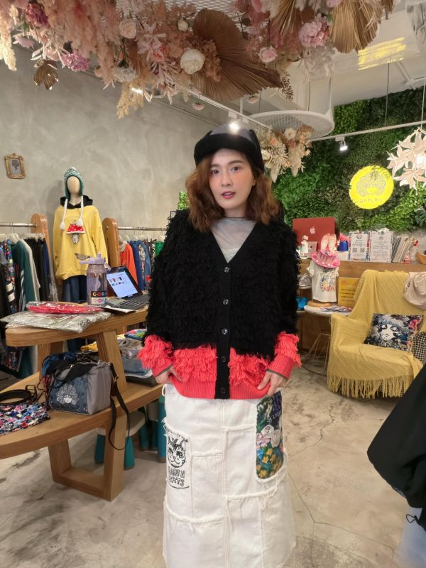 限時優惠 - 毛圈針織小花釦外罩 