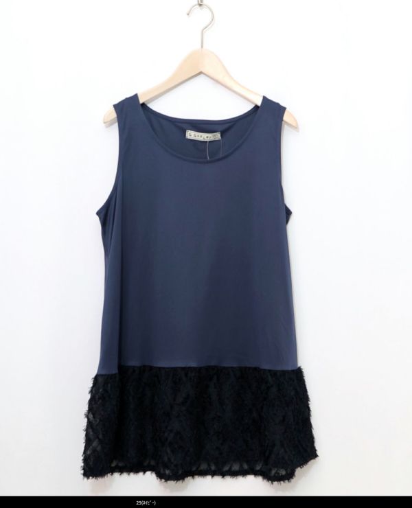 羽毛蕾絲簍空背心 