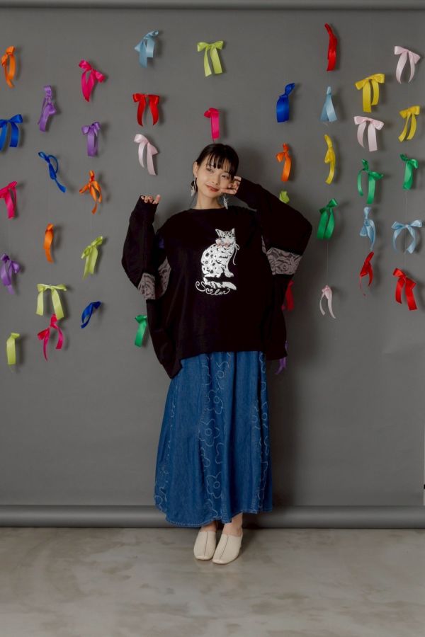 立體壓紋小花拼接牛仔裙 